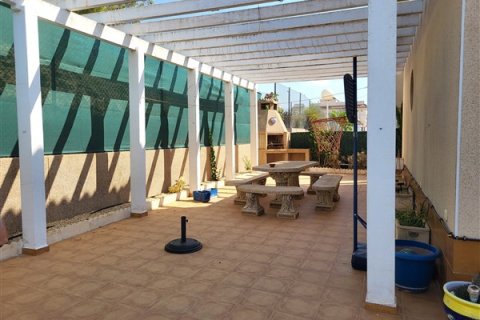 Villa en venta en Villamartin, Alicante, España 3 dormitorios, 100 m2 No. 149974 - foto 3