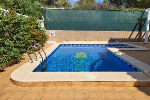 Villa en venta en Villamartin, Alicante, España 3 dormitorios, 100 m2 No. 149974 - foto 2