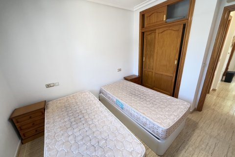 Villa in vendita a Villamartin, Alicante, Spagna 3 camere da letto, 100 mq. N° 149974 - foto 20