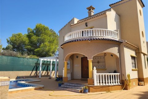Villa en Villamartin, Alicante, España 3 dormitorios, 100 m2 No. 149974