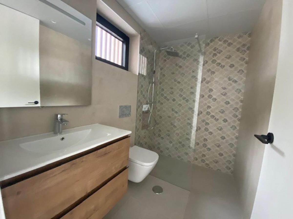 Villa en Alicante, España 3 dormitorios, 130 m2 No. 112922