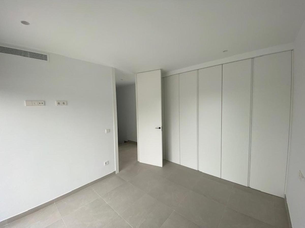Villa en Alicante, España 3 dormitorios, 130 m2 No. 112922