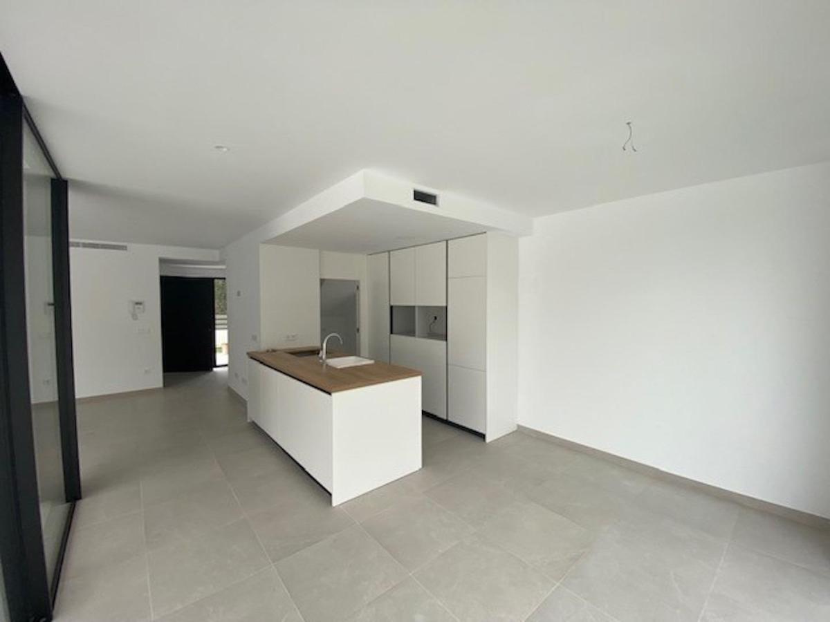 Villa en Alicante, España 3 dormitorios, 130 m2 No. 112922