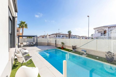 Villa zum Verkauf Alicante, Spanien 2 Schlafzimmer, 147 m2 Nr. 112964 - Foto 3