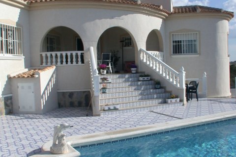 Villa pārdošanā Algorfa, Alicante, Spānijā 3 istabas, 175 m2 Nr. 112920 - attēls 2