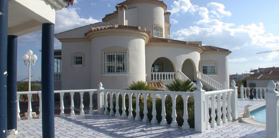 Villa Algorfa, Alicante, Spānijā 3 istabas, 175 m2 Nr. 112920