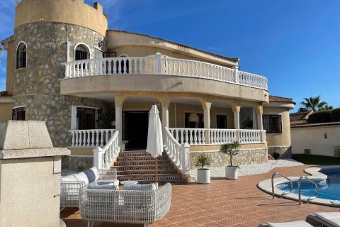 Villa en venta Ciudad Quesada, Alicante, España 5 dormitorios, 208 m2 No. 112924 - foto 4