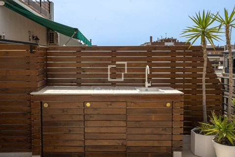 Huoneisto vuokrattavana Barcelona, Espanja, 2 makuuhuonetta, 52 m2 No. 192867 - kuva 2