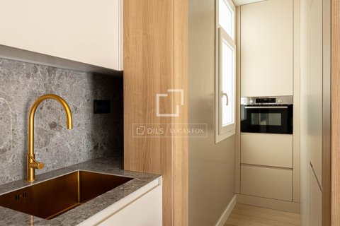 Huoneisto vuokrattavana Barcelona, Espanja, 2 makuuhuonetta, 52 m2 No. 192867 - kuva 18