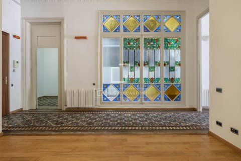 Huoneisto vuokrattavana Barcelona, Espanja, 3 makuuhuonetta, 167 m2 No. 192873 - kuva 21