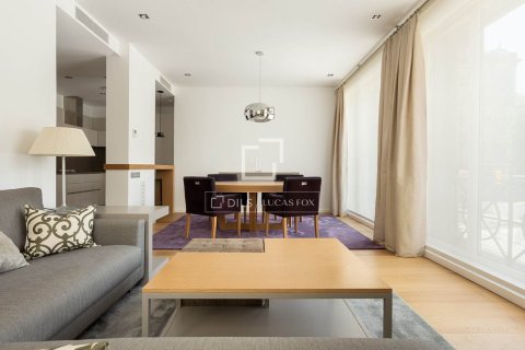 Huoneisto vuokrattavana Barcelona, Espanja, 1 makuuhuone, 75 m2 No. 192870 - kuva 3