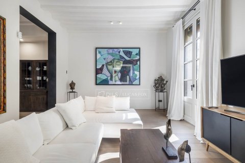 Huoneisto Barcelona, Espanja 2 makuuhuonetta, 109 m2 No. 192872