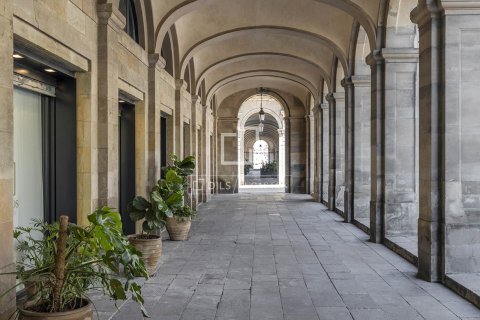 Huoneisto vuokrattavana Barcelona, Espanja, 2 makuuhuonetta, 109 m2 No. 192872 - kuva 25
