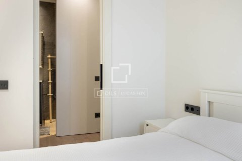 Huoneisto vuokrattavana Barcelona, Espanja, 2 makuuhuonetta, 109 m2 No. 192872 - kuva 18