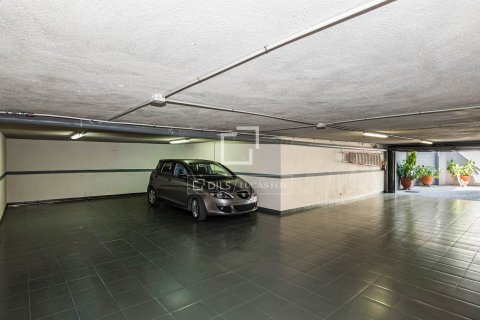 Huvila vuokrattavana Sant Cugat Del Valles, Barcelona, Espanja, 5 makuuhuonetta, 593 m2 No. 192869 - kuva 14