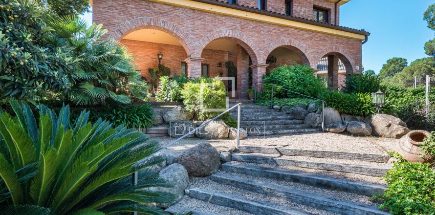 Huvila Sant Cugat Del Valles, Barcelona, Espanja 5 makuuhuonetta, 593 m2 No. 192869