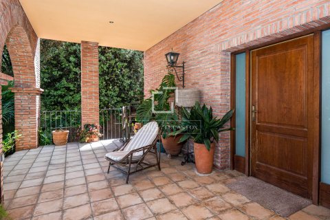 Huvila vuokrattavana Sant Cugat Del Valles, Barcelona, Espanja, 5 makuuhuonetta, 593 m2 No. 192869 - kuva 6