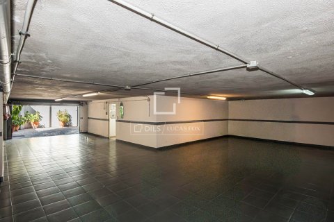 Huvila vuokrattavana Sant Cugat Del Valles, Barcelona, Espanja, 5 makuuhuonetta, 593 m2 No. 192869 - kuva 15