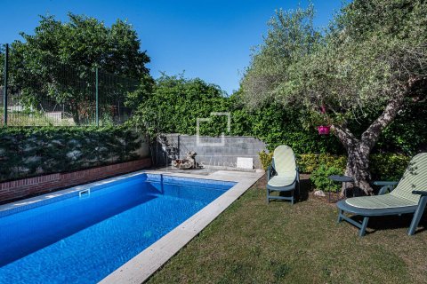 Huvila vuokrattavana Sant Cugat Del Valles, Barcelona, Espanja, 5 makuuhuonetta, 593 m2 No. 192869 - kuva 30
