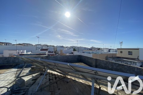 Casa adosada en venta en Chiclana de la Frontera, Cádiz, España 6 dormitorios, 227 m2 No. 173286 - foto 27