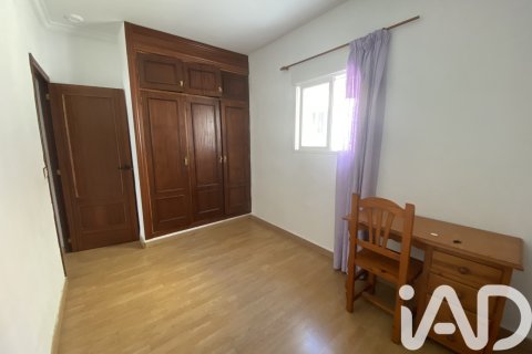 Casa adosada en venta en Chiclana de la Frontera, Cádiz, España 6 dormitorios, 227 m2 No. 173286 - foto 16