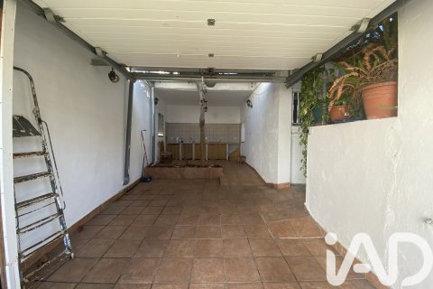 Casa adosada en venta en Chiclana de la Frontera, Cádiz, España 6 dormitorios, 227 m2 No. 173286 - foto 7