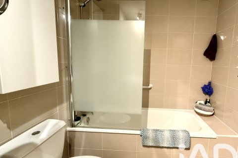 Wohnung zum Verkauf in Villalbilla, Madrid, Spanien 2 Schlafzimmer, 117 m2 Nr. 196640 - Foto 13