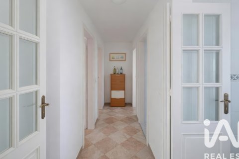 Dzīvoklis pārdošanā Cadiz, Spānijā 3 istabas, 80 m2 Nr. 196639 - attēls 5