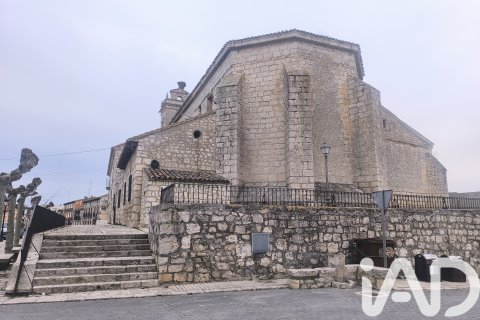 Villa zum Verkauf in Villanubla, Valladolid, Spanien 5 Schlafzimmer, 444 m2 Nr. 196643 - Foto 2
