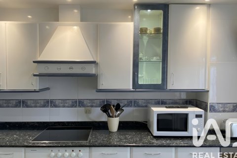 Wohnung zum Verkauf in Navarre, Spanien 2 Schlafzimmer, 84 m2 Nr. 196644 - Foto 9
