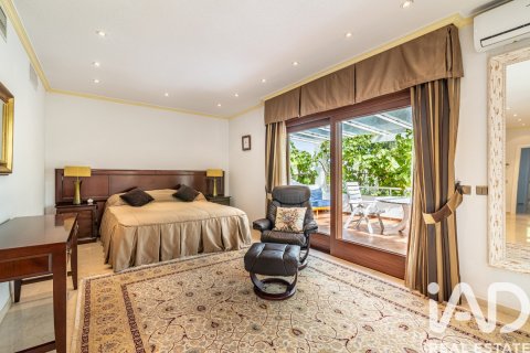 Hus till salu i Estepona, Malaga, Spanien 5 sovrum, 600 kvm. Nr. 173068 - foto 13