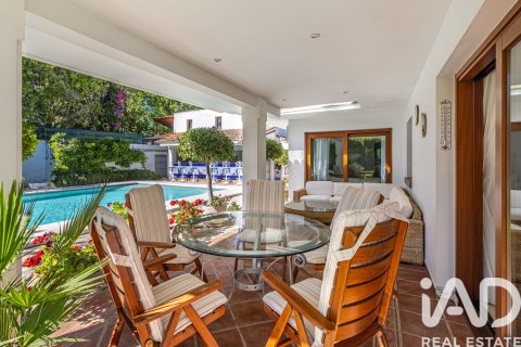 Hus till salu i Estepona, Malaga, Spanien 5 sovrum, 600 kvm. Nr. 173068 - foto 23