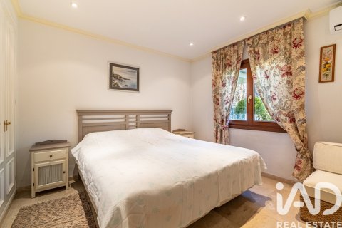 Hus till salu i Estepona, Malaga, Spanien 5 sovrum, 600 kvm. Nr. 173068 - foto 10