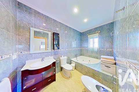 Casa in vendita a Dolores, Alicante, Spagna 3 camere da letto, 218.9 mq. N° 173062 - foto 18
