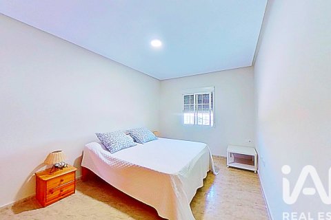 Casa in vendita a Dolores, Alicante, Spagna 3 camere da letto, 218.9 mq. N° 173062 - foto 9