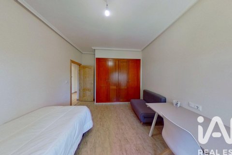 Casa in vendita a Dolores, Alicante, Spagna 3 camere da letto, 218.9 mq. N° 173062 - foto 19