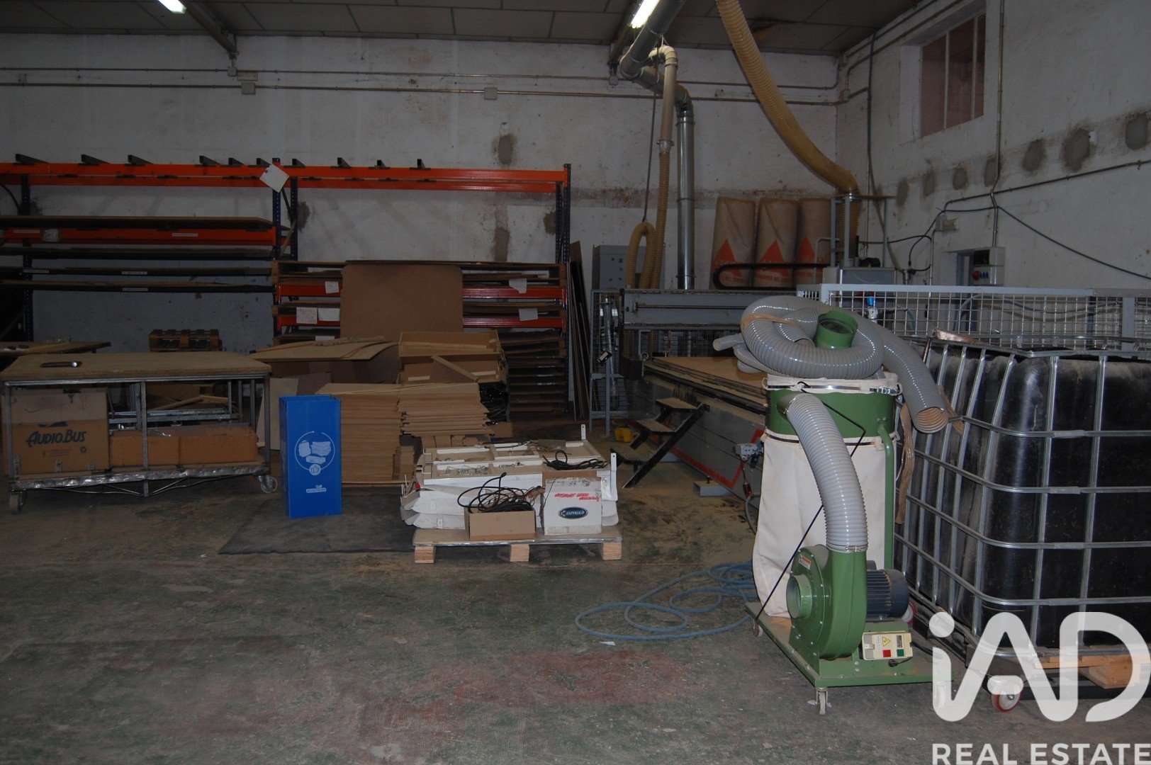 Gewerbeimmobilien in Humanes de Madrid, Madrid, Spanien 3 Schlafzimmer, 328 m2 Nr. 173067