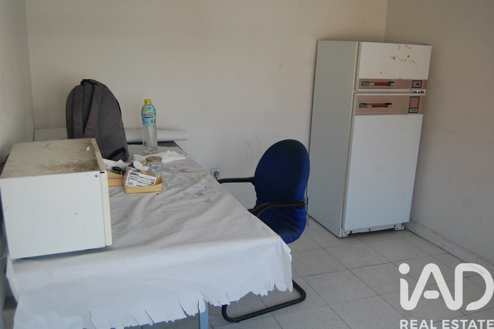 Gewerbeimmobilien in Humanes de Madrid, Madrid, Spanien 3 Schlafzimmer, 328 m2 Nr. 173067