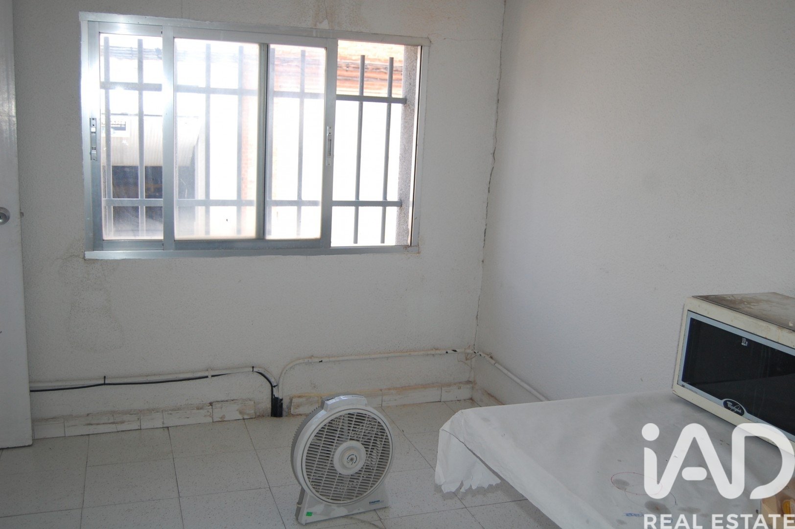 Gewerbeimmobilien in Humanes de Madrid, Madrid, Spanien 3 Schlafzimmer, 328 m2 Nr. 173067
