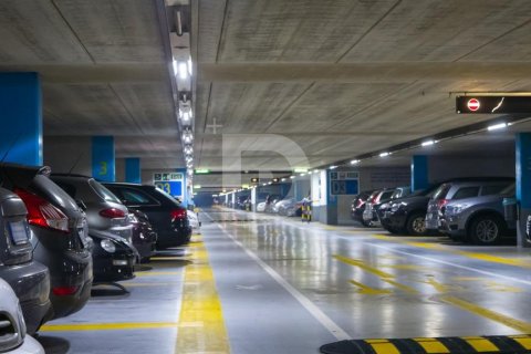 Gewerbeimmobilien zum Verkauf in Sants-Montjuic, Barcelona, Spanien 1709 m2 Nr. 151873 - Foto 2