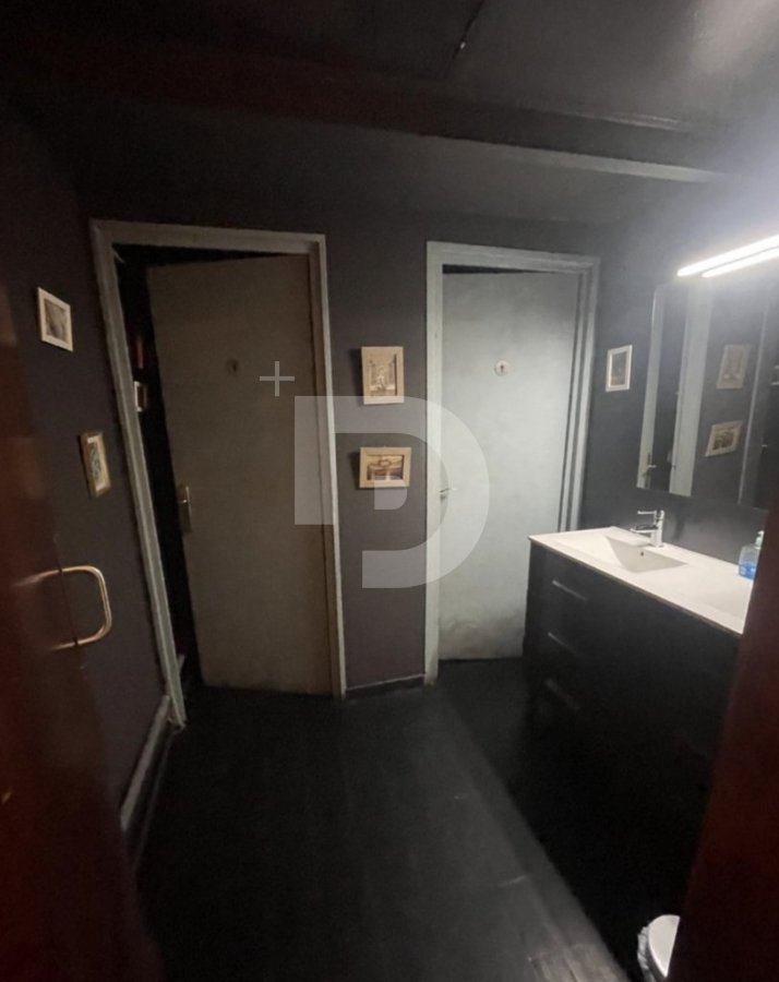 Commercial property à Sant Marti, Barcelona, Espagne 110 m2 No. 151871