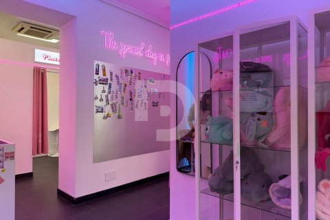 Retail store for sale in Spain 72 sq.m. No. 151877 - photo 2