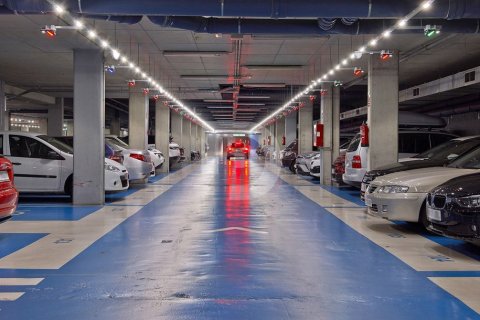 Commercial property à Sant Andreu, Barcelona, Espagne 5000 m2 No. 151872