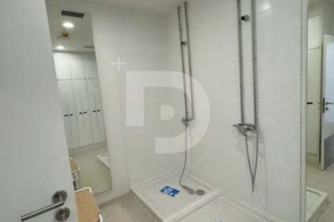 Warehouse for sale in Spain 1995 sq.m. No. 151875 - photo 4