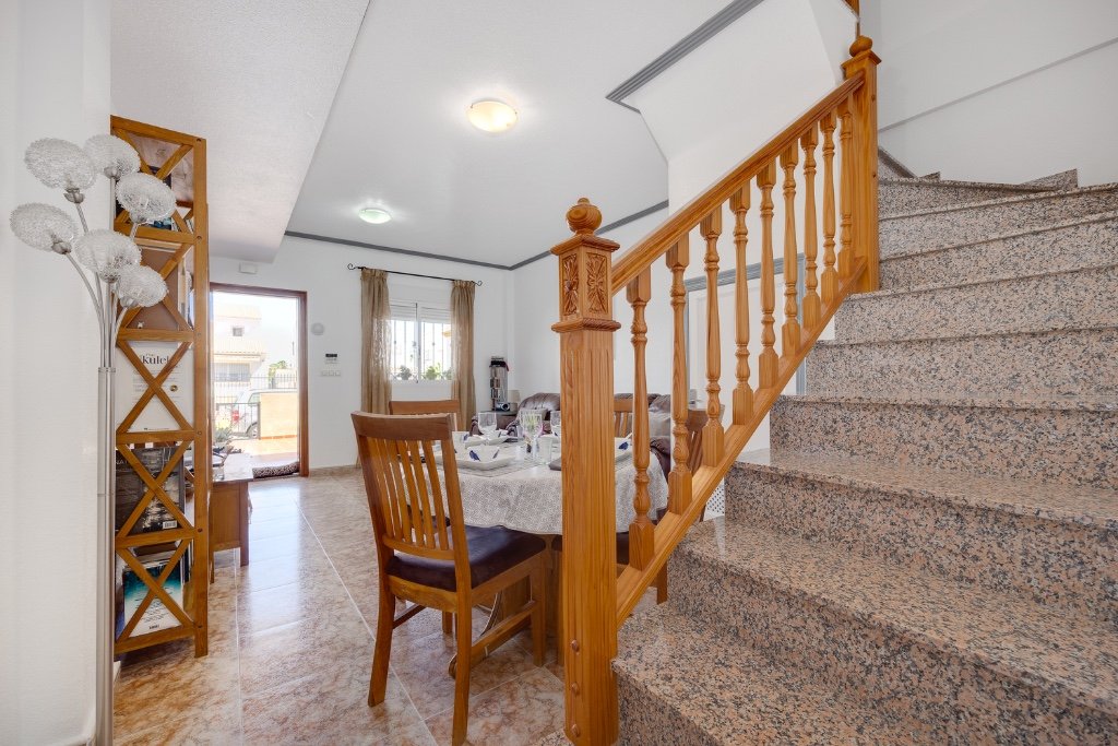 Casa adosada en Punta Prima, Alicante, España 2 dormitorios, 73 m2 No. 143995