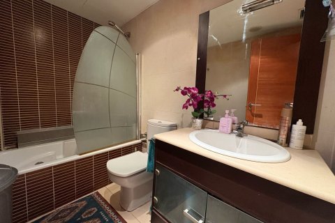 Продажа квартиры Барселона, Испания 2 спальни, 65м2 №134022 - фото 11