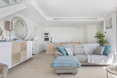 SUNPRIVILEGE 2 San Javier, Murcia, Espanja No. 177367 - kuva 39