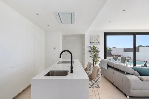 SUNPRIVILEGE 2 San Javier, Murcia, Espanja No. 177367 - kuva 32