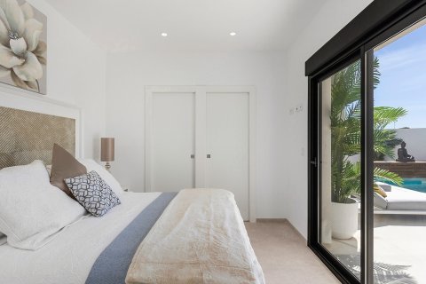 SUNPRIVILEGE 2 San Javier, Murcia, Espanja No. 177367 - kuva 34