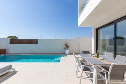 SUNPRIVILEGE 2 San Javier, Murcia, Espanja No. 177367 - kuva 9